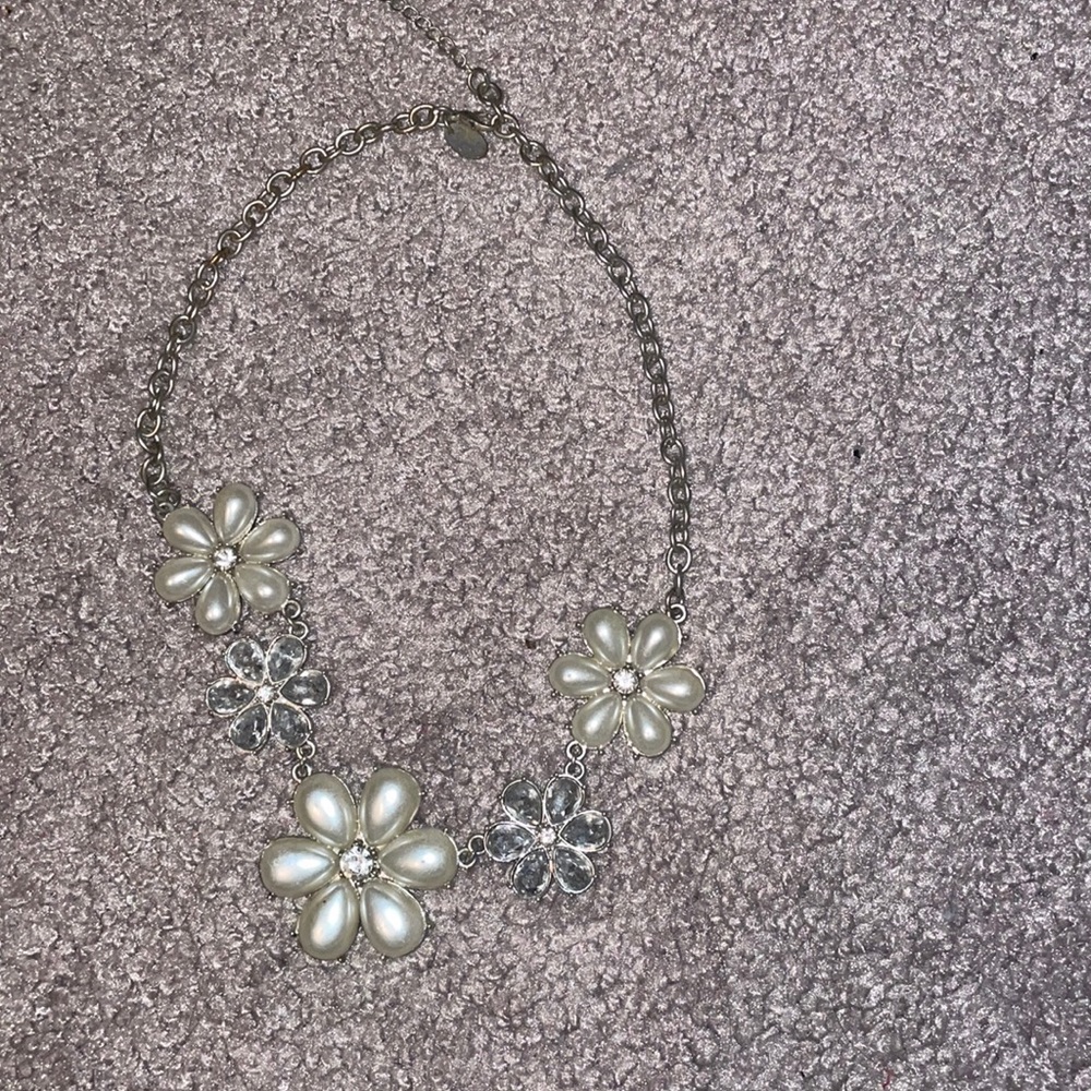Flower necklace. Only worn once or twice